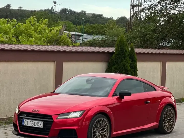 Audi TT S 8S 2.0 TFSI Quattro Stronic