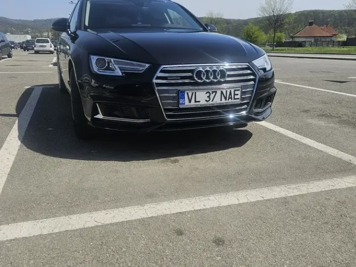 Audi A4 Avant B9 2.0 TDI S tronic quattro design