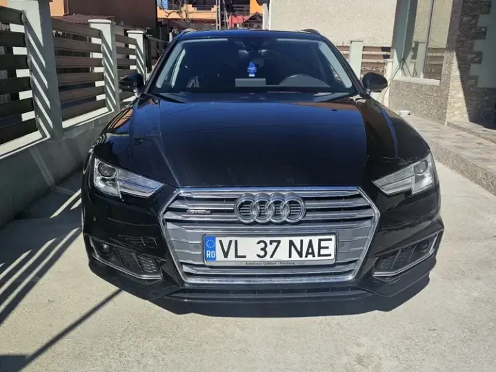 Audi A4 Avant B9 2.0 TDI S tronic quattro design