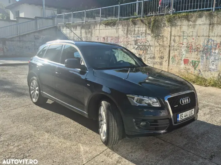 Audi Q5 8R