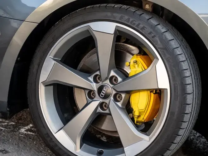 Audi A4 Limuzina B9 2.0 TDI S tronic quattro sport