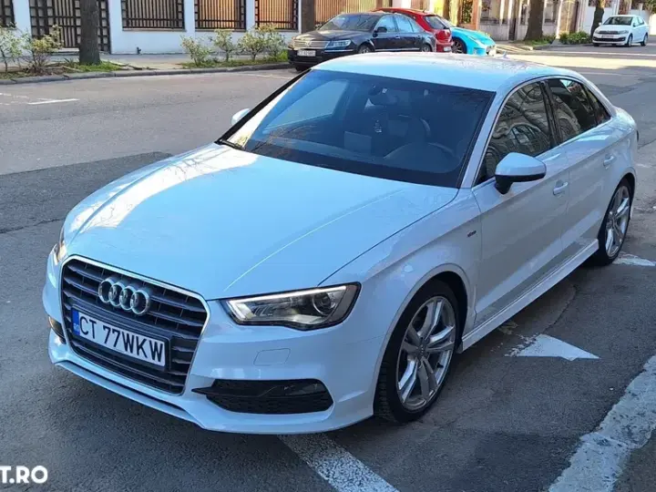 Audi A3 Limuzina 8V 1.4 TFSI Cylinder on demand ultra Str S line Sportpaket