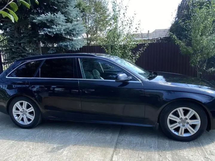Audi A4 Avant B8 2.0 TDI