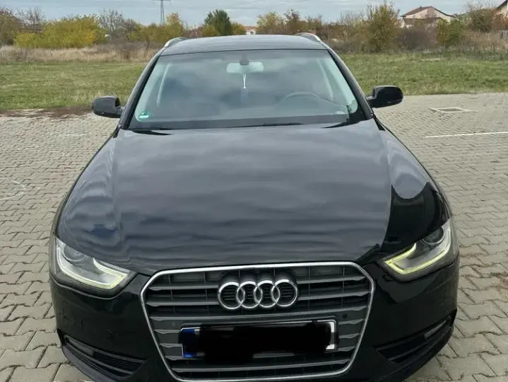 Audi A4 Limuzina B8