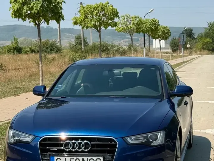 Audi A5 Sportback 8T 2.0 TDI quattro Stronic