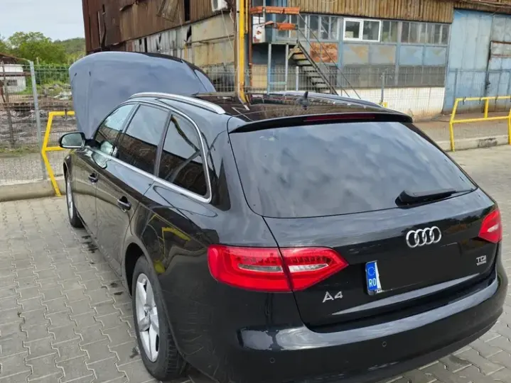 Audi A4 Avant B8 2.0 TDI