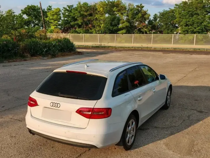 Audi A4 Avant B8 2.0 TDI Multitronic
