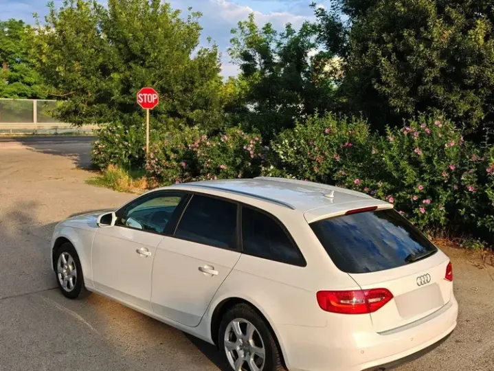 Audi A4 Avant B8 2.0 TDI Multitronic