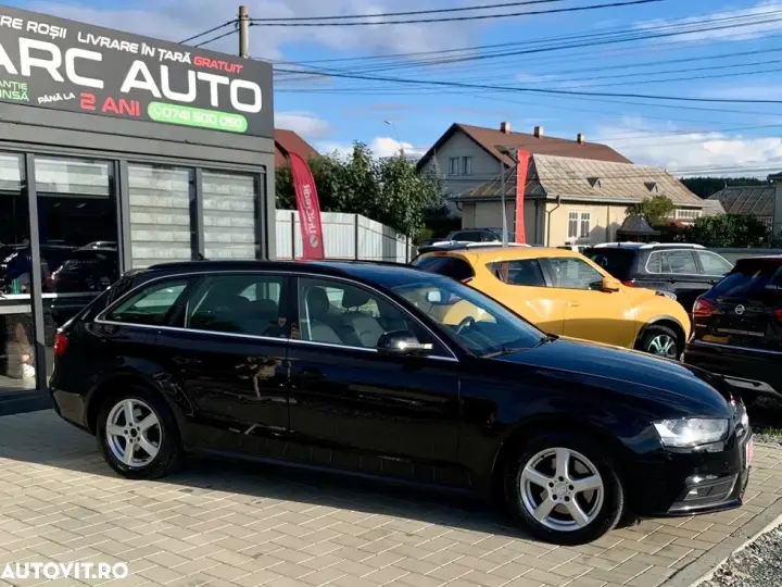 Audi A4 Avant B8 2.0 TDI DPF quattro S tronic Ambition