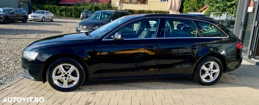 Audi A4 Avant B8 2.0 TDI DPF quattro S tronic Ambition — imagine 5