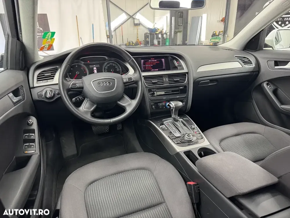 Audi A4 Limuzina 2.0 TDI DPF multitronic Ambiente — imagine 4