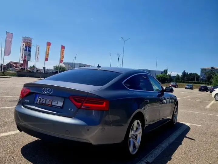 Audi A5 Sportback 8T 2.0 TDI