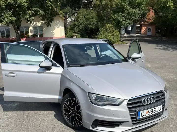 Audi A3 Limuzina 8V 1.6 TDI clean Stronic Ambition