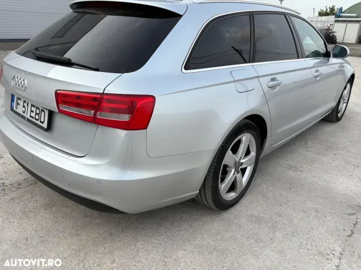 Audi A4 Avant 2.0 TDI DPF multitronic Ambition