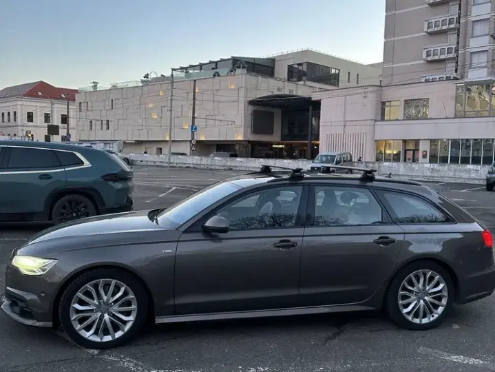 Audi A6 Avant C7