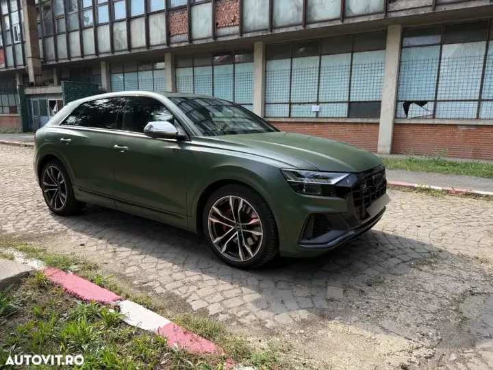 Audi SQ8