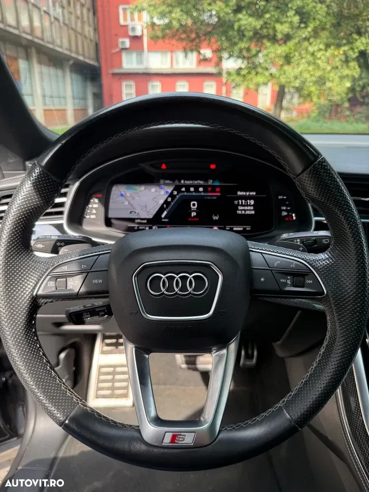 Audi SQ8 — imagine 6