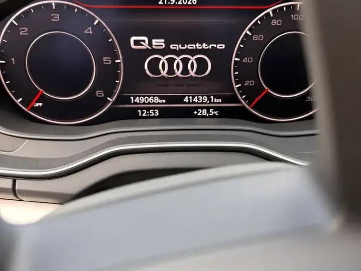 Audi Q5 FY 2.0 40 TDI quattro S tronic Basic