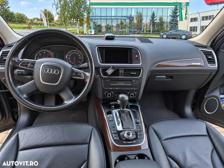 Audi Q5 8R 2.0 TDI Quattro S-Tronic