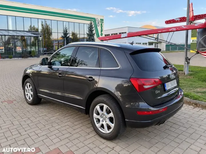 Audi Q5 8R 2.0 TDI Quattro S-Tronic