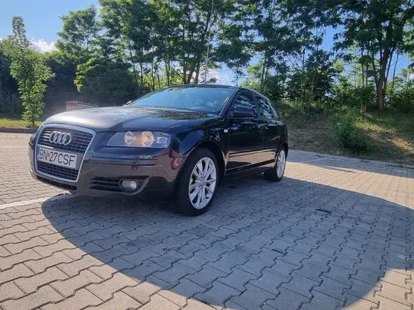 Audi A3 Sportback 8P 1.9 TDI Attraction