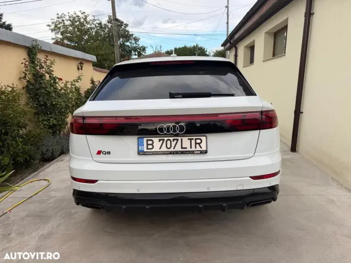 Audi Q8 3.0 55 TFSI quattro Tiptronic MHEV