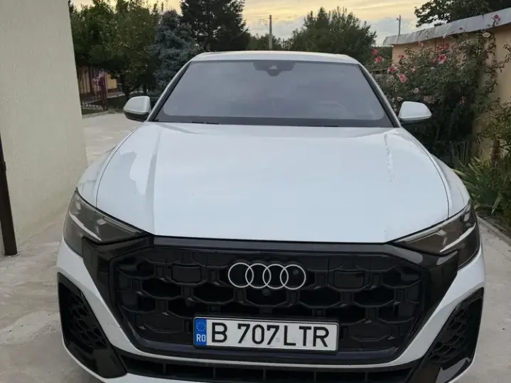 Audi Q8 3.0 55 TFSI quattro Tiptronic MHEV
