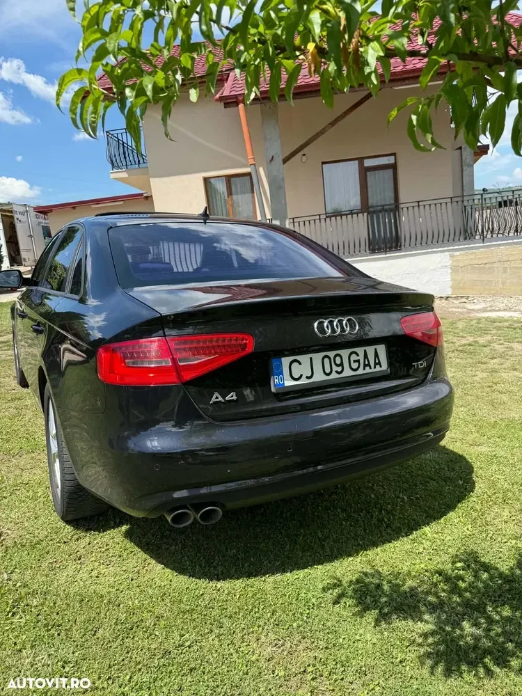 Audi A4 Limuzina B8 2.0 TDI — imagine 3