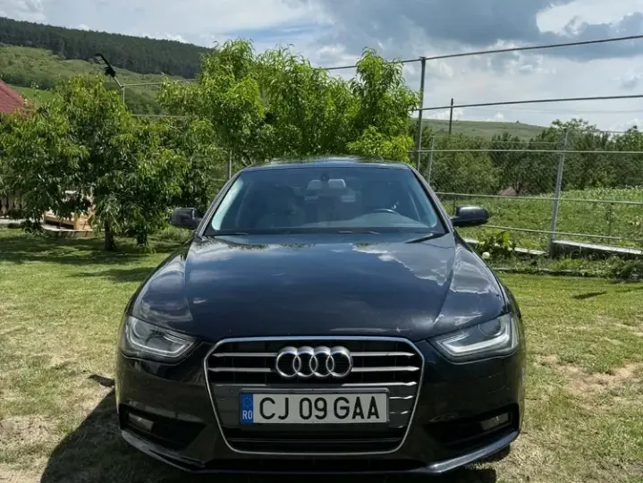 Audi A4 Limuzina B8 2.0 TDI