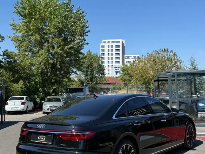 Audi A8 D5 3.0 50 TDI quattro Tiptronic
