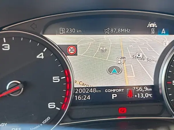 Audi A6 Avant C8 2.0 40 TDI S tronic Basic