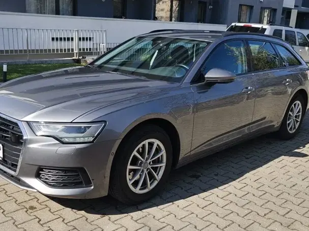 Audi A6 Avant C8 2.0 40 TDI S tronic Basic