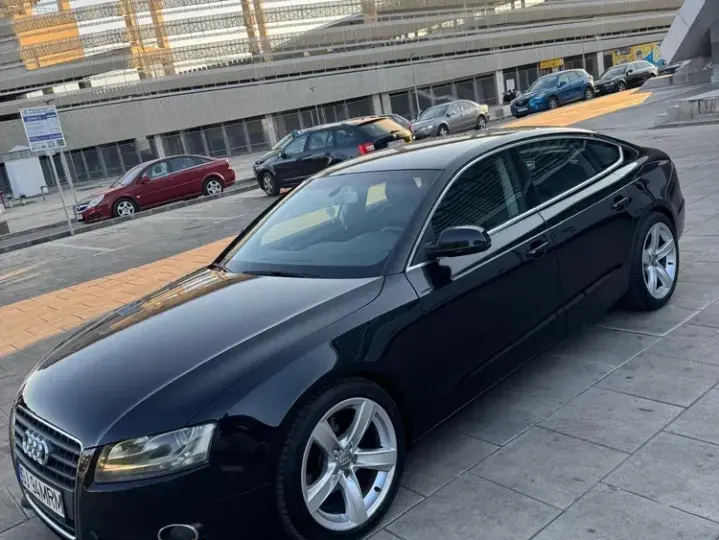 Audi A5 Limuzina