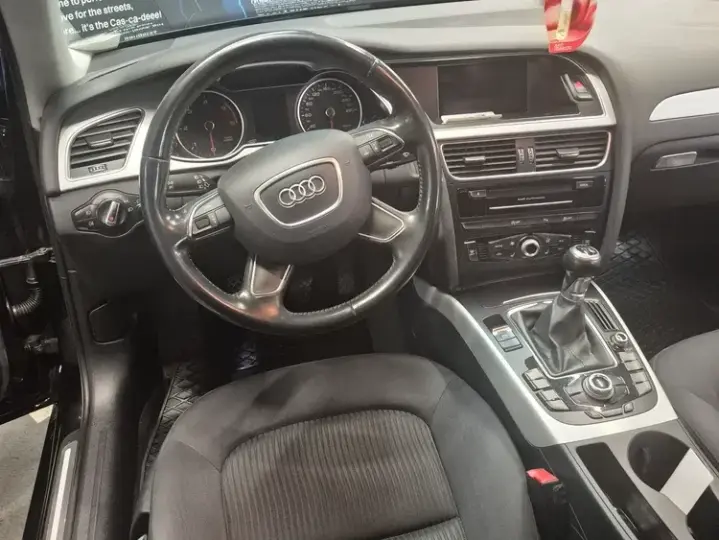 Audi A4 Limuzina B9 2.0 TDI