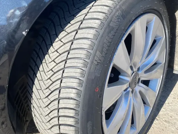 Audi A8 D3 3.0 TDI DPF quattro Tip