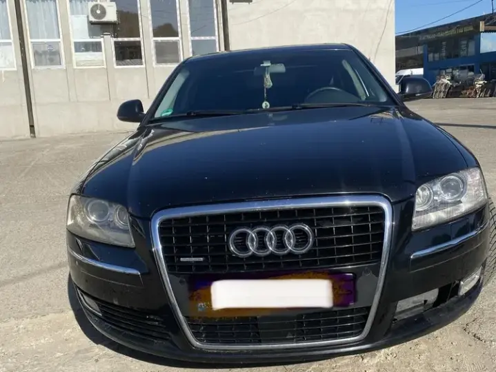 Audi A8 D3 3.0 TDI DPF quattro Tip