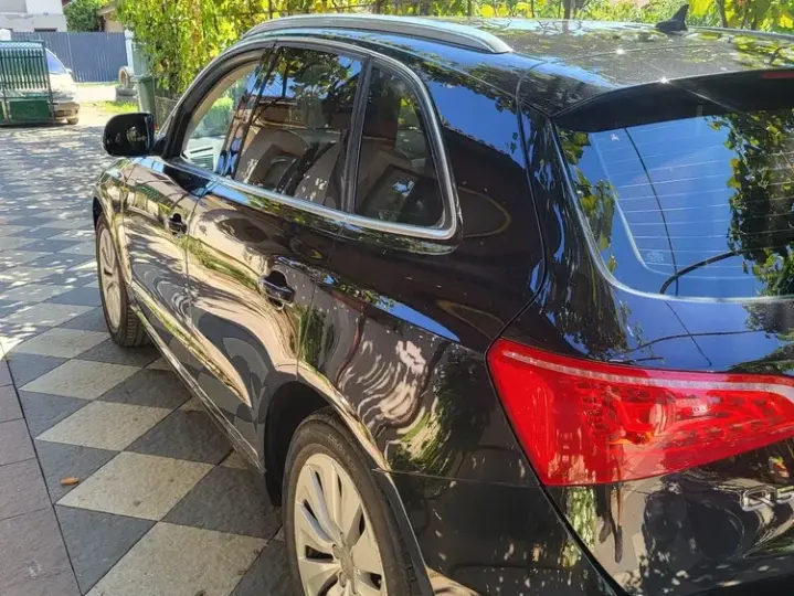 Audi Q5 Sportback 8R