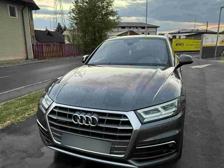Audi Q5 FY 2.0 40 TDI quattro S tronic Design
