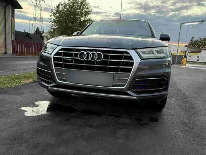 Audi Q5 FY 2.0 40 TDI quattro S tronic Design