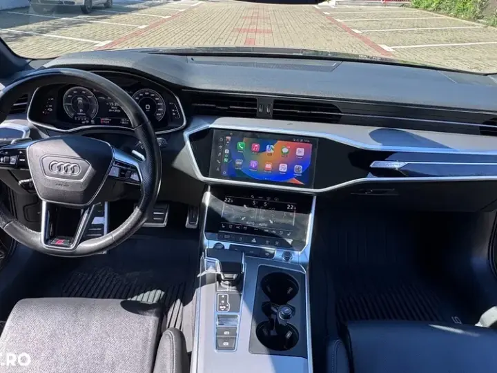 Audi A6 C8