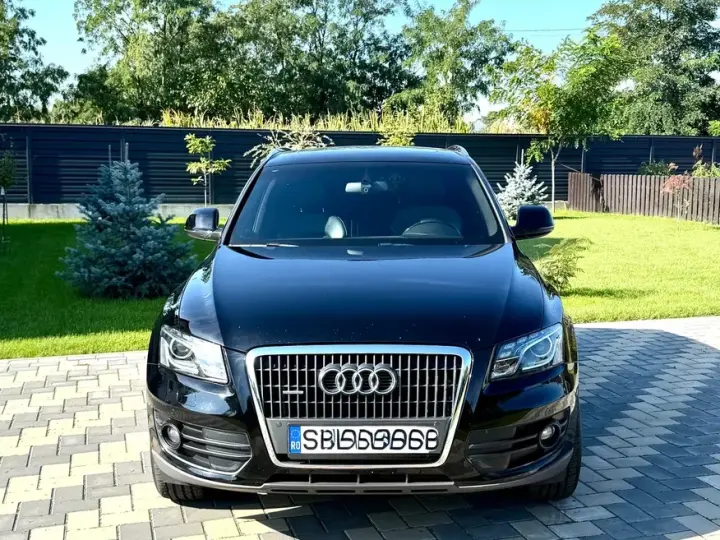 Audi Q5 8R