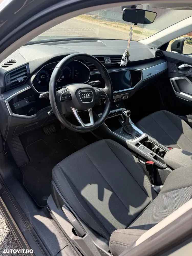Audi Q3 F3 1.5 35 TFSI S tronic MHEV Advanced — imagine 4