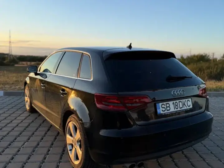 Audi A3 Sportback 8V 1.4 TFSI Attraction
