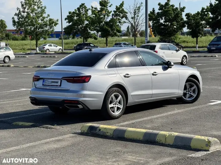 Audi A4 Limuzina B9 35 TFSI S tronic MHEV Basic