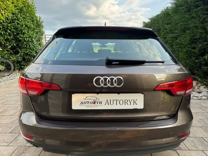 Audi A4 Avant B9 2.0 TDI ultra S tronic