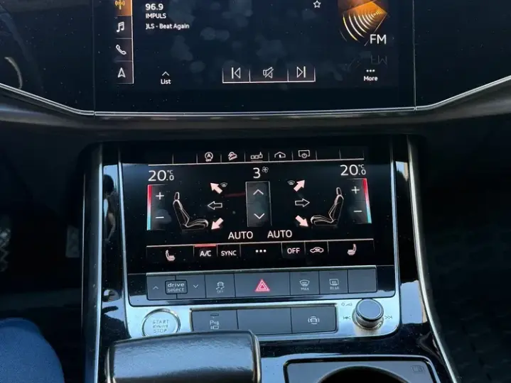 Audi Q8 3.0 50 TDI quattro Tiptronic MHEV