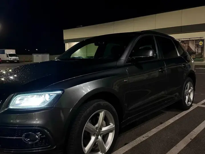 Audi Q5 FY 2.0 TDI Quattro S tronic Basic