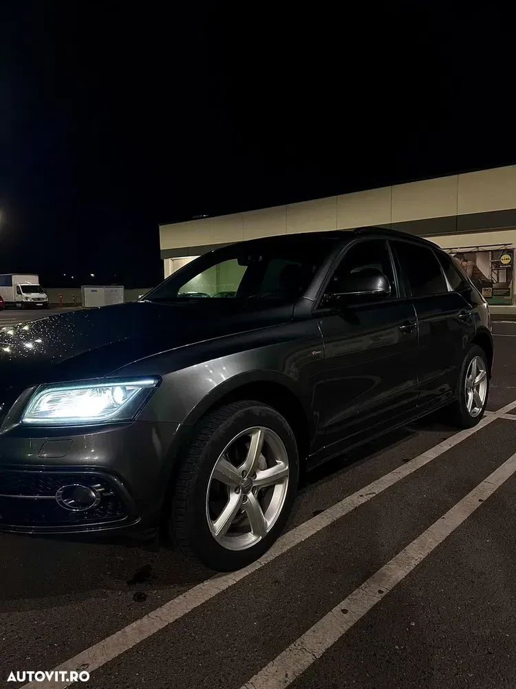 Audi Q5 FY 2.0 TDI Quattro S tronic Basic — imagine 2