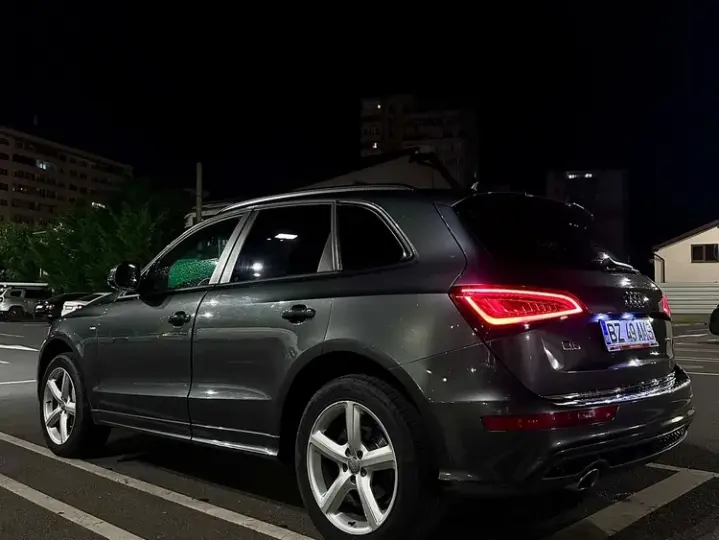 Audi Q5 FY 2.0 TDI Quattro S tronic Basic