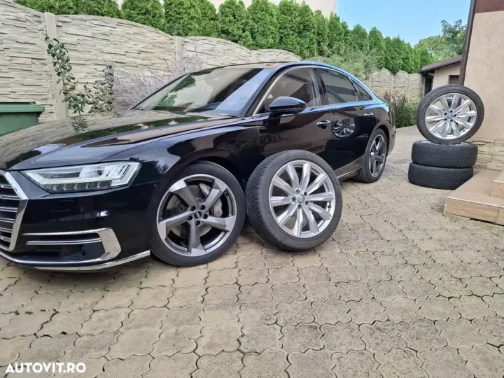 Audi A8 D5 55 TFSI quattro Tiptronic